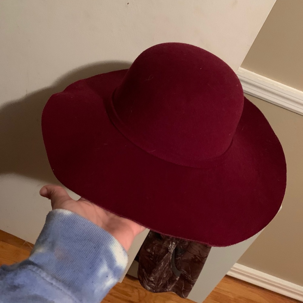 Hat - Picture 2 of 2